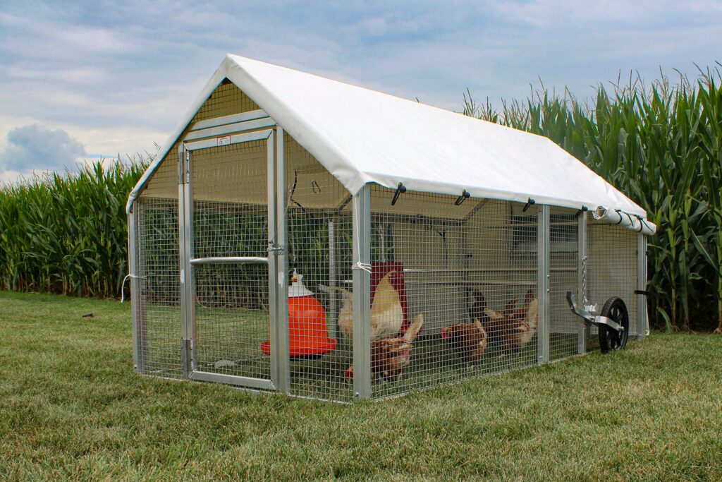 mobile chicken coop with broiler for sale in oregon