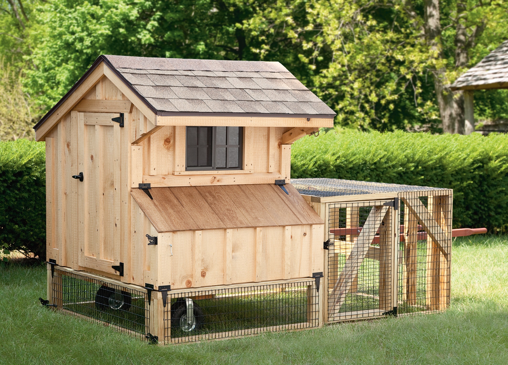 light wooden chicken coops tractor style in Nebraska