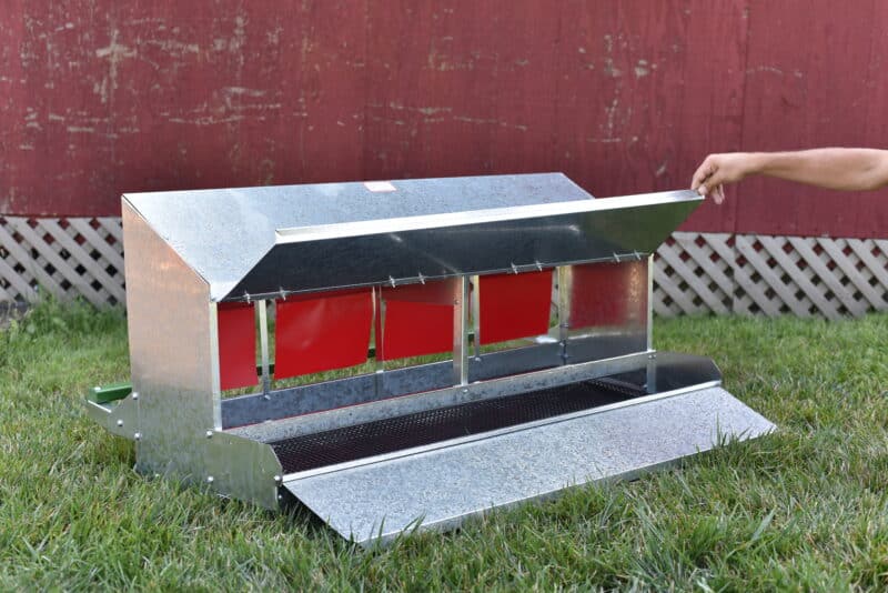 Roll Away Nesting Box with four holes